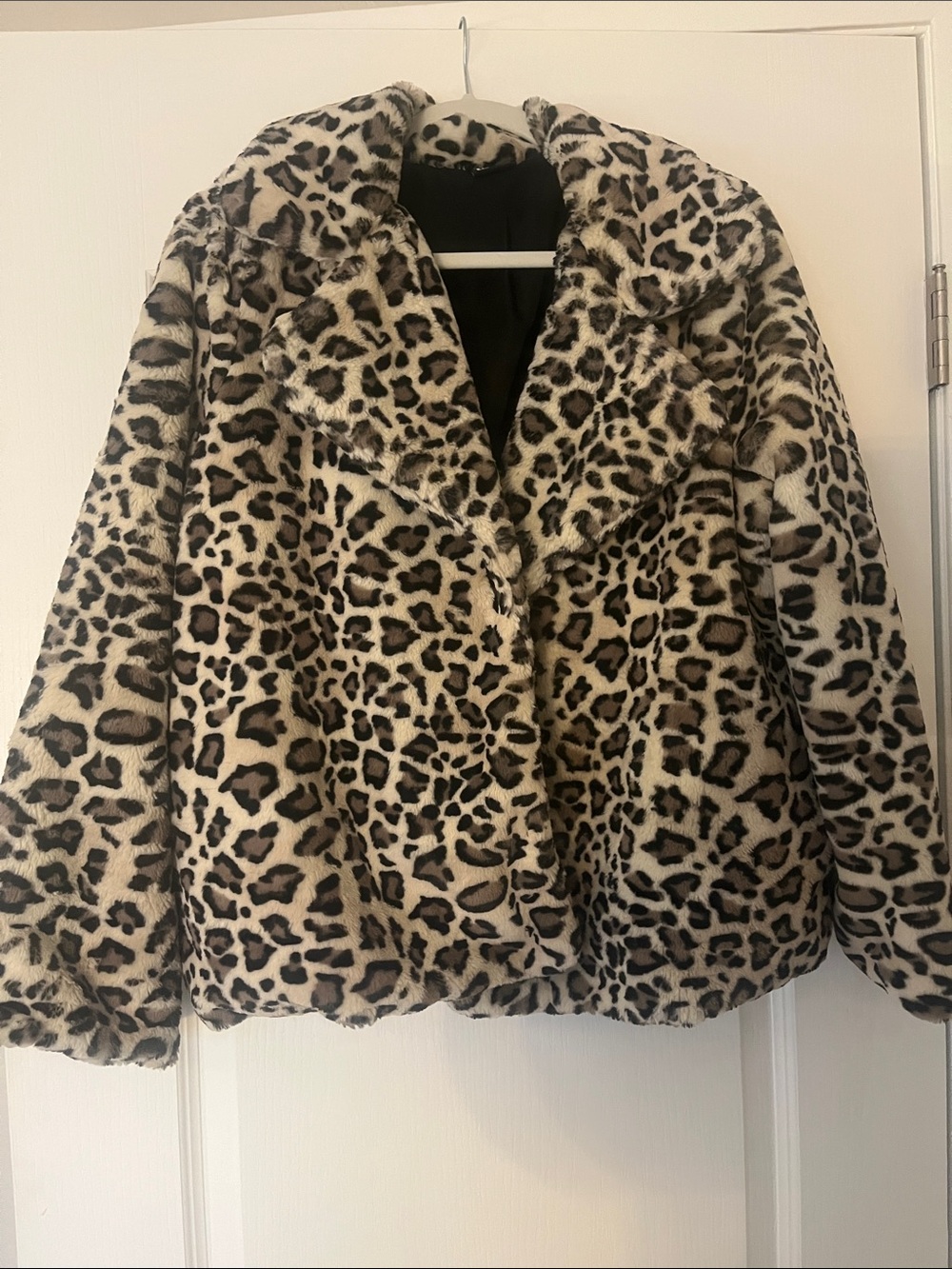 NWOT: Love Token Leopard Faux Fur Coat - Mobwife